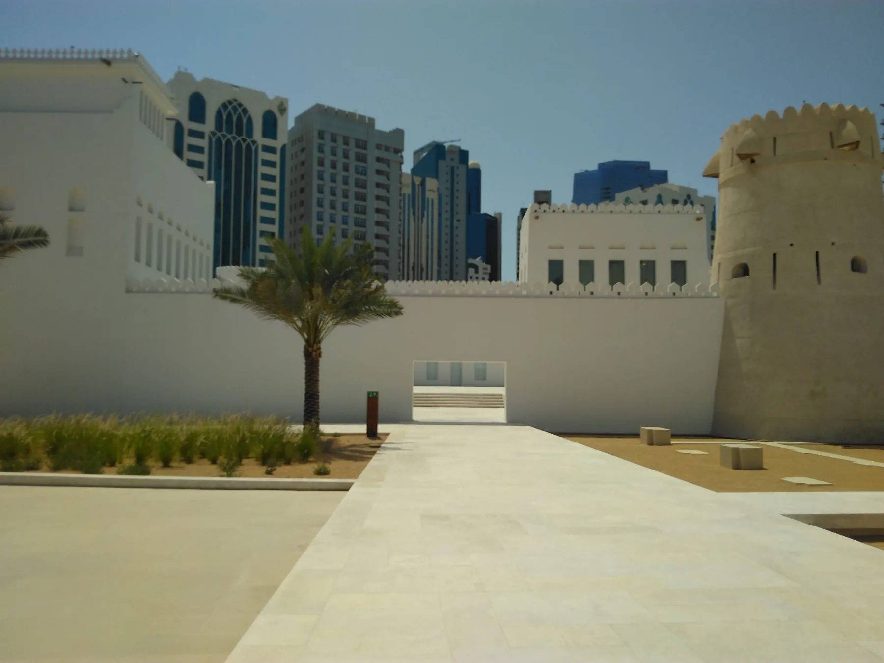 White fort tower detail at Qasr Al Hosn